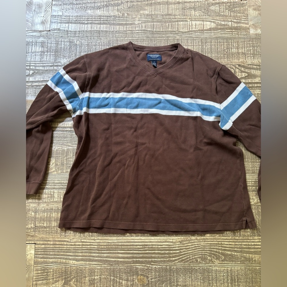 Vintage American Eagle Outfitters long sleeve.